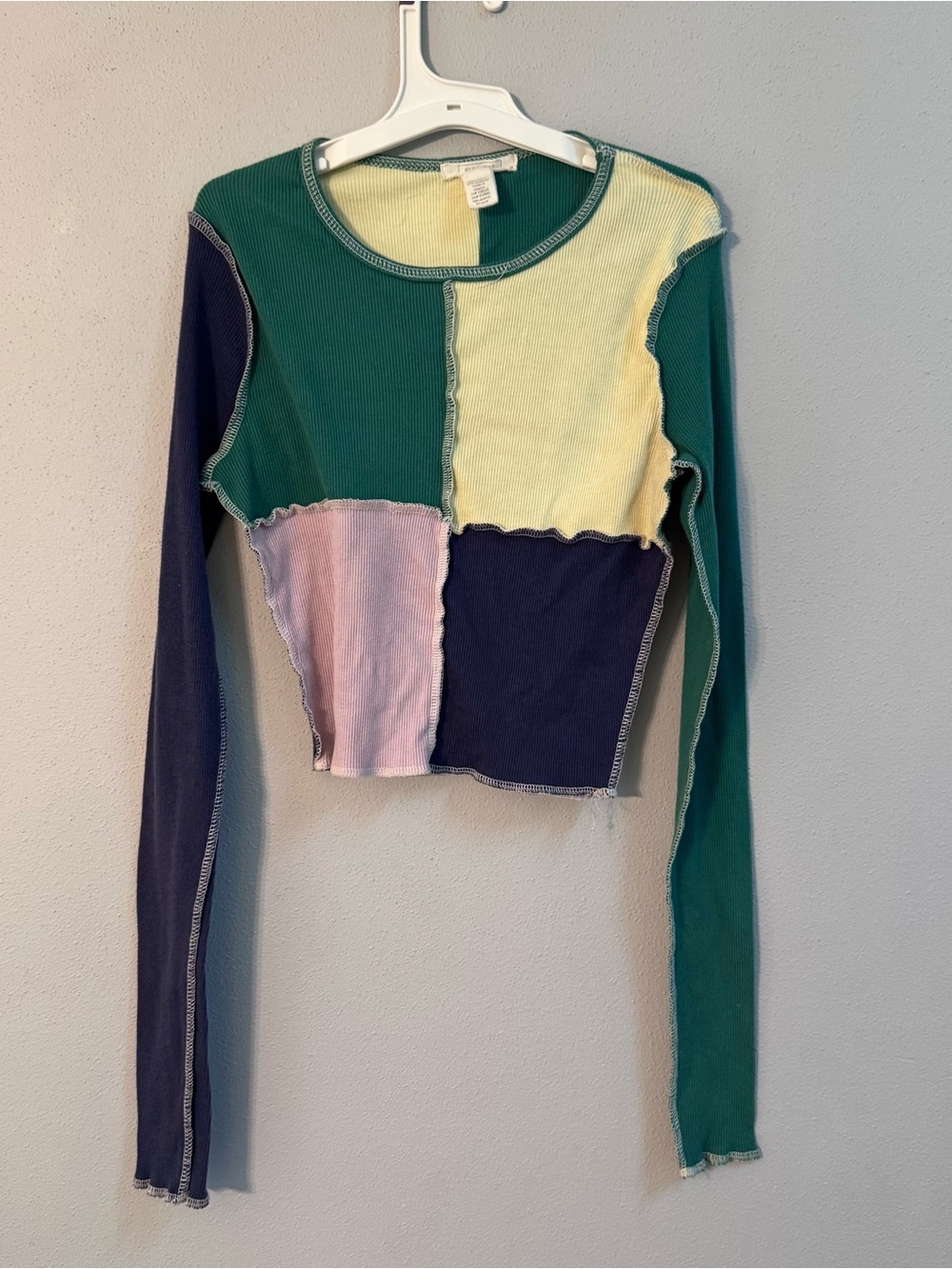 Full Tilt Colorblock Long Sleeve Crop Top